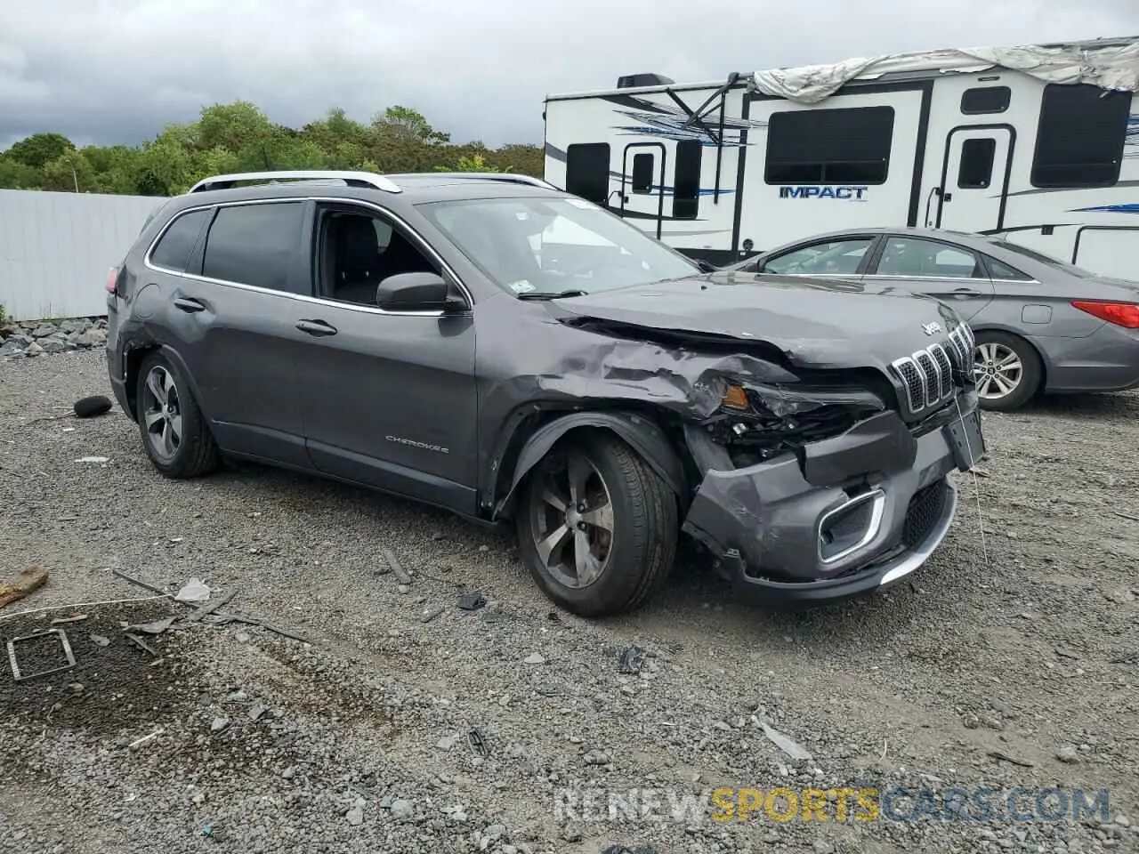 4 Photograph of a damaged car 1C4PJMDX7KD330868 JEEP GRAND CHER 2019