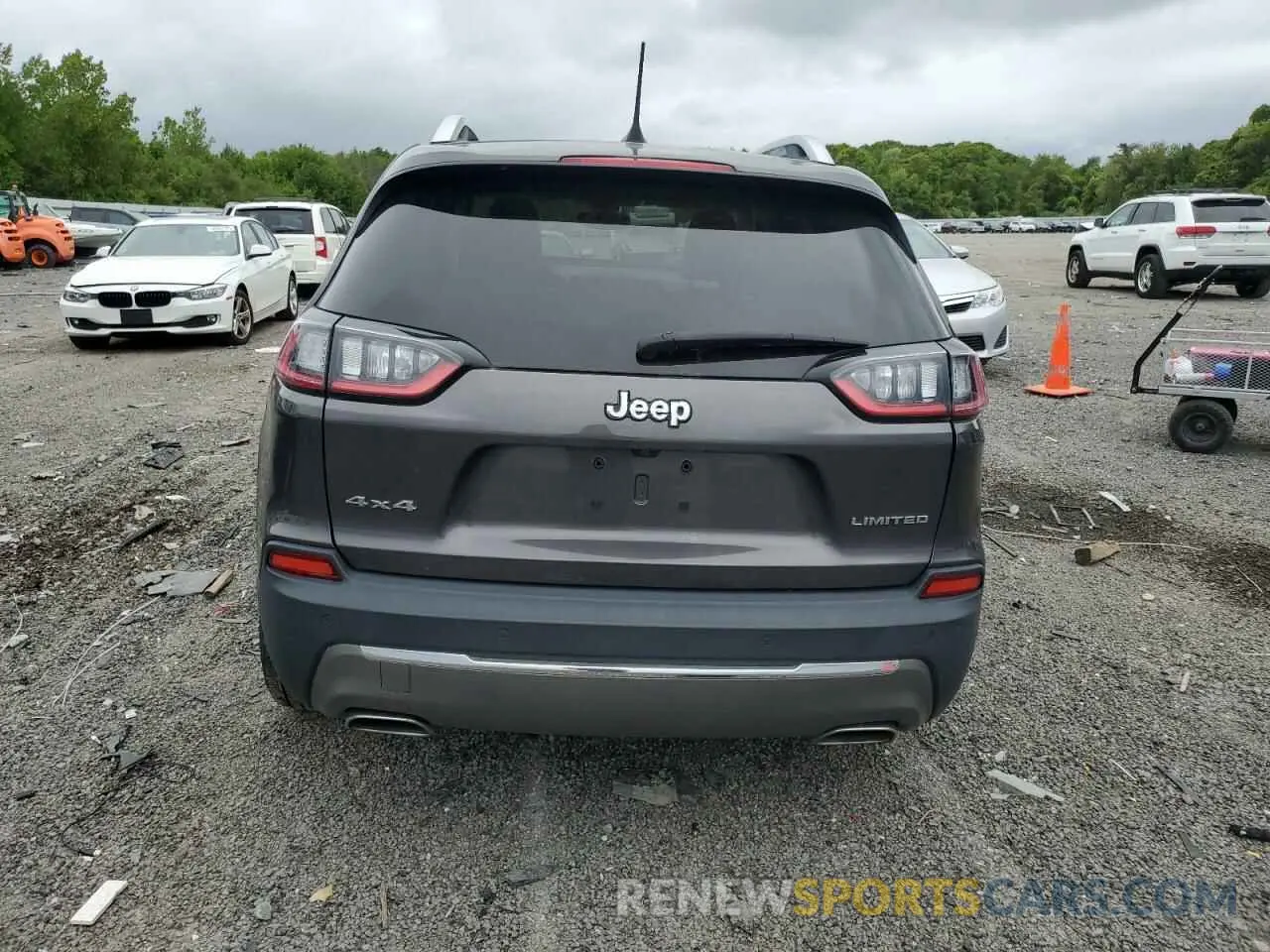 6 Photograph of a damaged car 1C4PJMDX7KD330868 JEEP GRAND CHER 2019