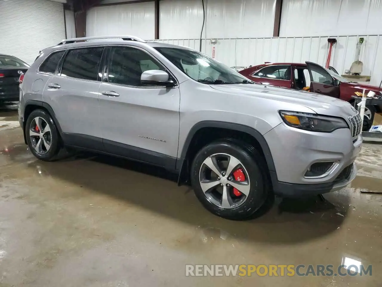 4 Photograph of a damaged car 1C4PJMDX8KD122353 JEEP GRAND CHER 2019