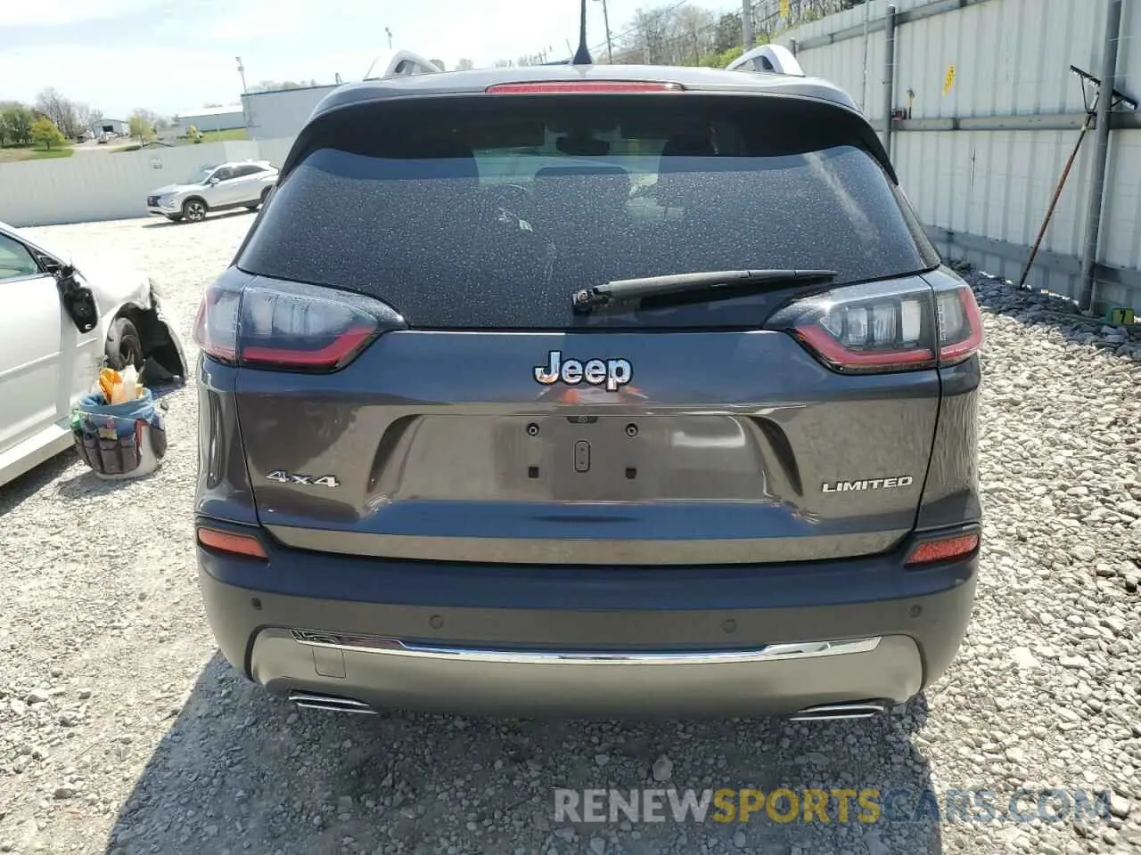 6 Photograph of a damaged car 1C4PJMDX8KD293393 JEEP GRAND CHER 2019