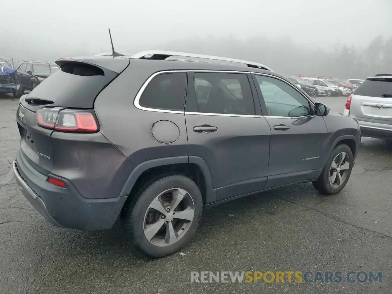 3 Photograph of a damaged car 1C4PJMDX8KD302139 JEEP GRAND CHER 2019