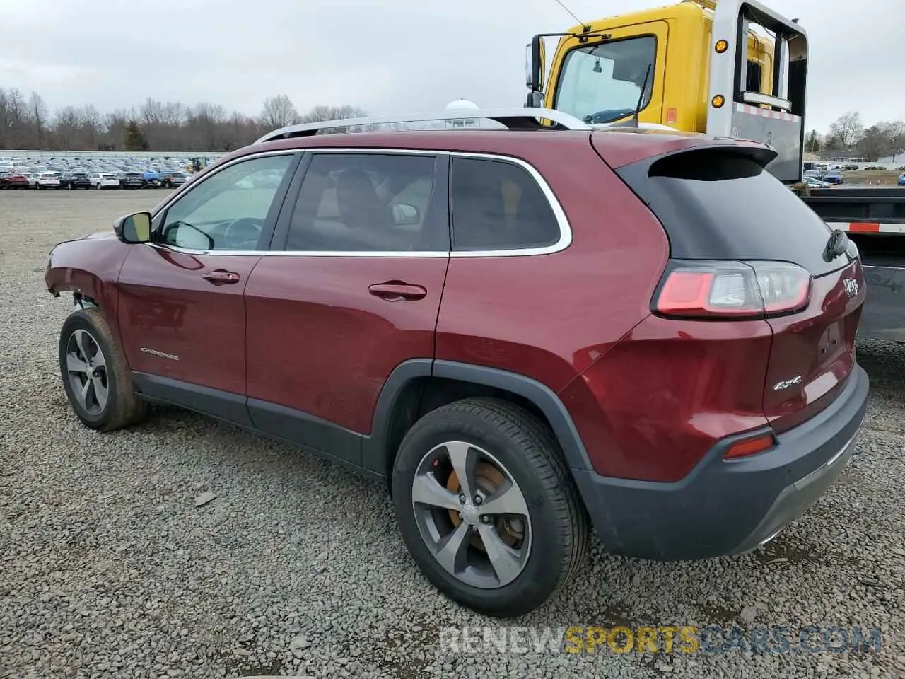 2 Photograph of a damaged car 1C4PJMDX8KD306983 JEEP GRAND CHER 2019