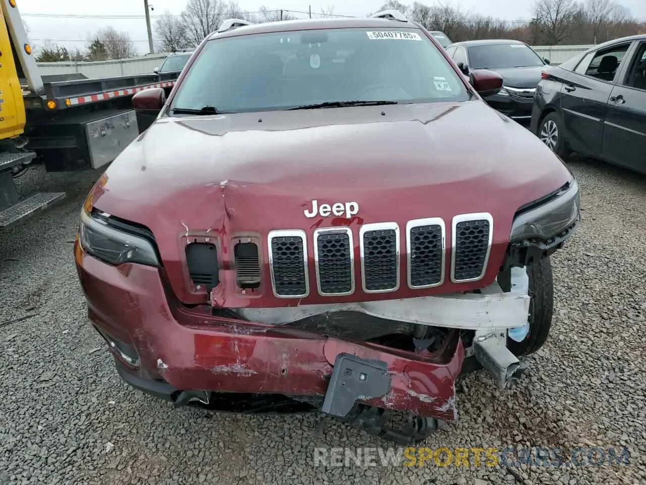 5 Photograph of a damaged car 1C4PJMDX8KD306983 JEEP GRAND CHER 2019