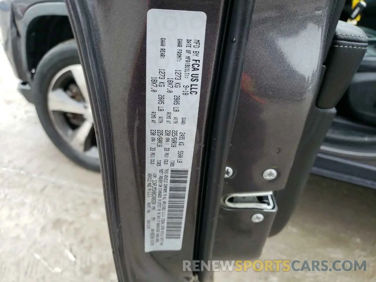 13 Photograph of a damaged car 1C4PJMDX8KD309334 JEEP GRAND CHER 2019