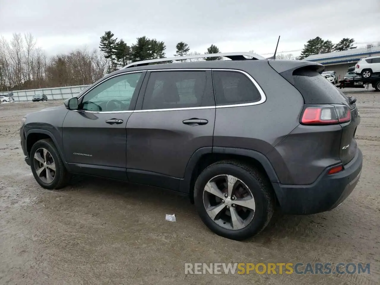 2 Photograph of a damaged car 1C4PJMDX8KD309334 JEEP GRAND CHER 2019