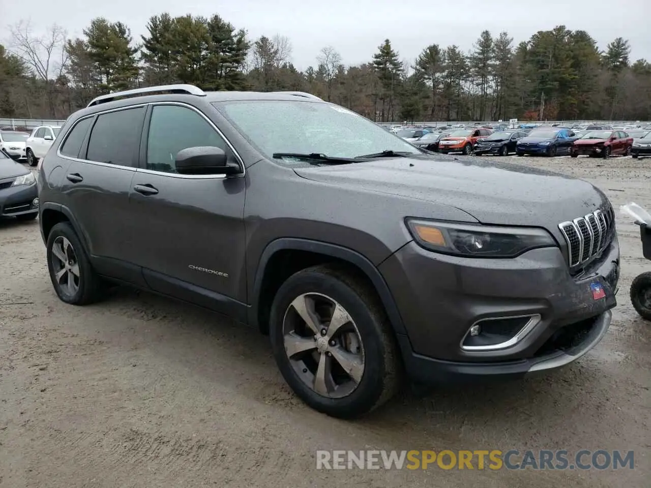 4 Photograph of a damaged car 1C4PJMDX8KD309334 JEEP GRAND CHER 2019