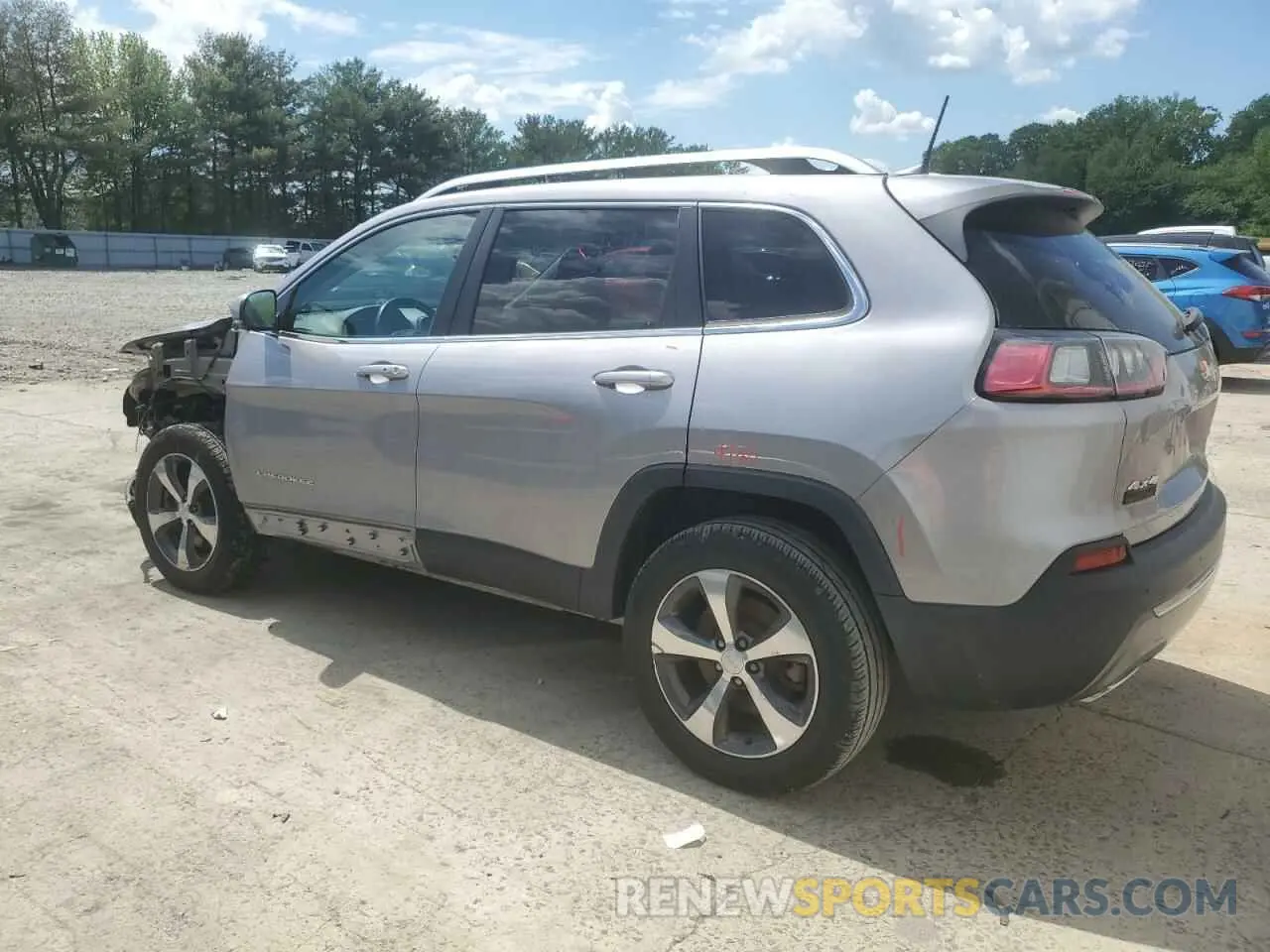 2 Photograph of a damaged car 1C4PJMDX8KD322603 JEEP GRAND CHER 2019