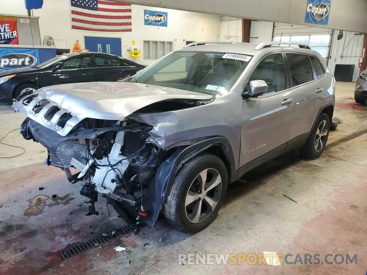 1 Photograph of a damaged car 1C4PJMDX8KD418201 JEEP GRAND CHER 2019