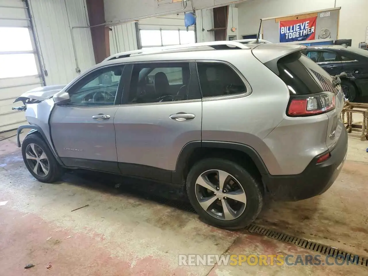 2 Photograph of a damaged car 1C4PJMDX8KD418201 JEEP GRAND CHER 2019