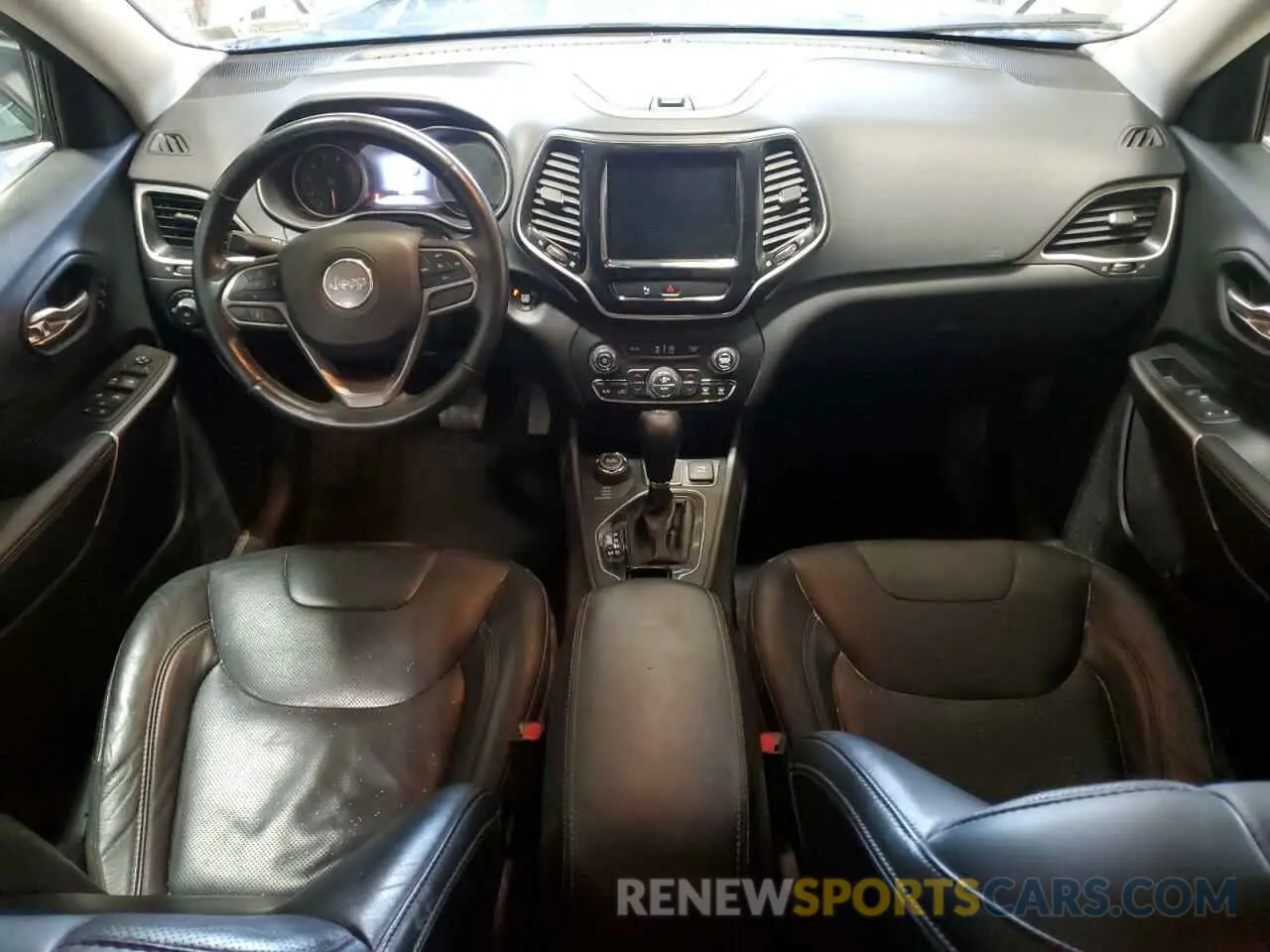 8 Photograph of a damaged car 1C4PJMDX8KD418201 JEEP GRAND CHER 2019