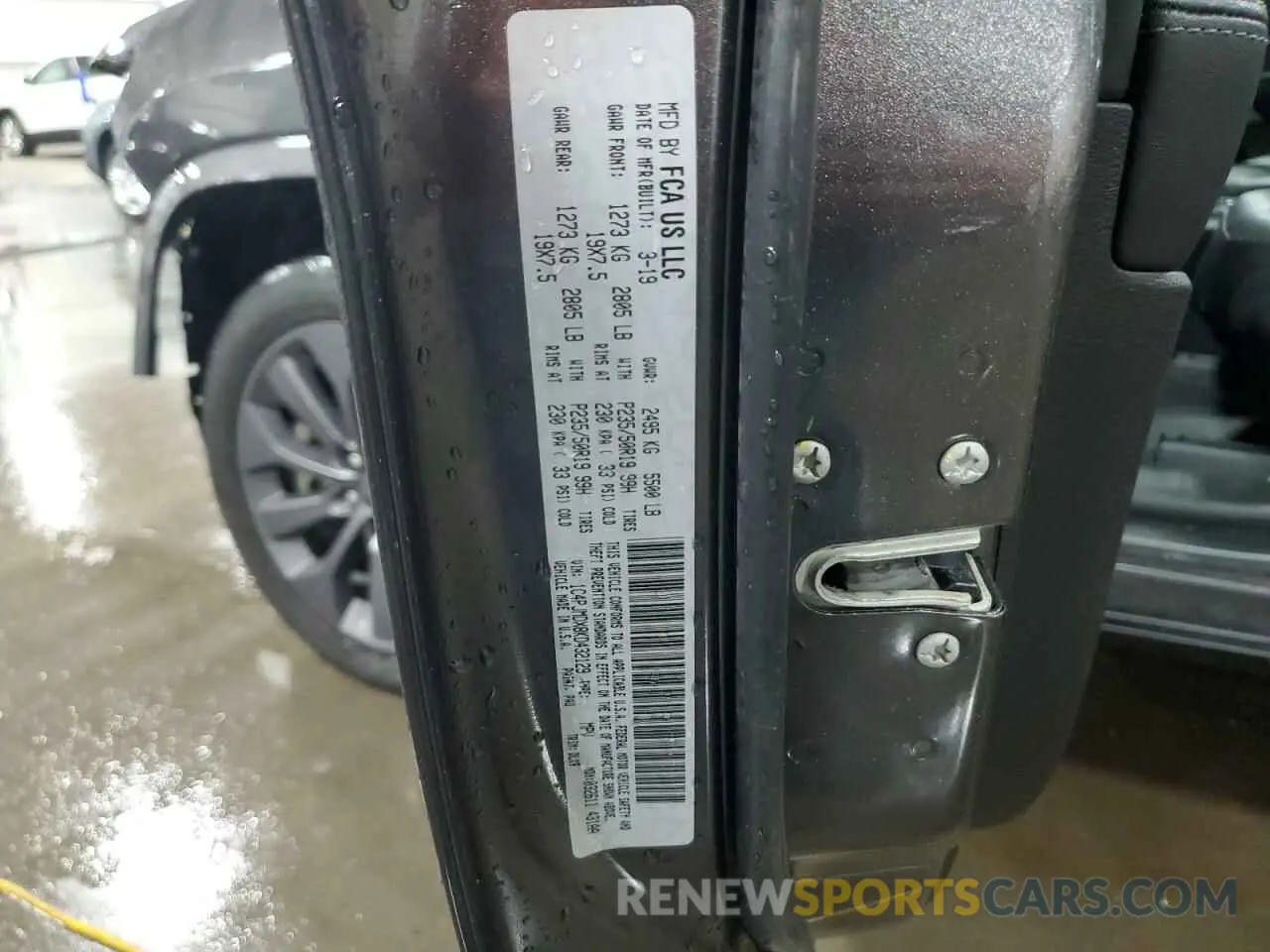 14 Photograph of a damaged car 1C4PJMDX8KD432129 JEEP GRAND CHER 2019