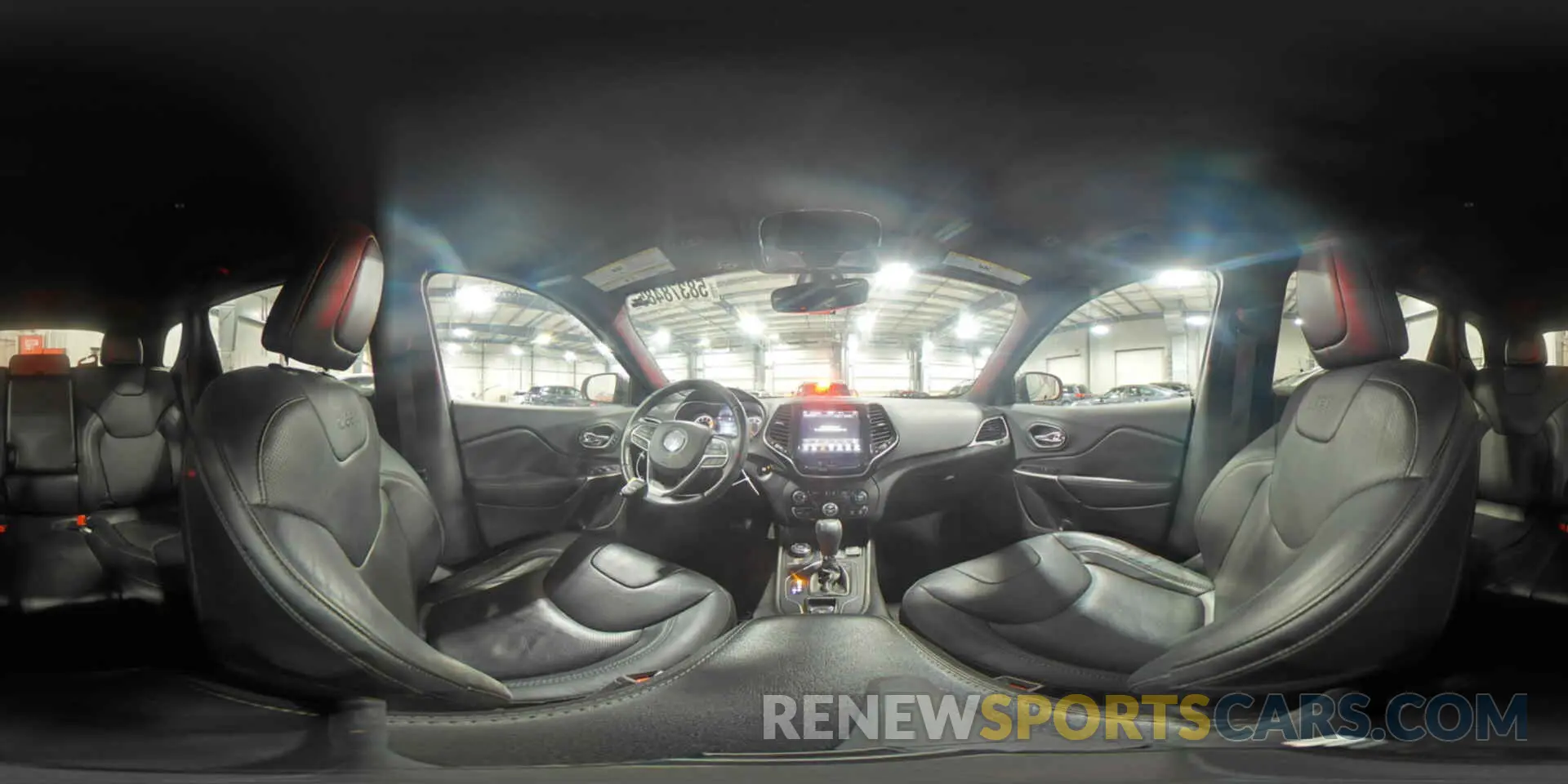 16 Photograph of a damaged car 1C4PJMDX8KD432129 JEEP GRAND CHER 2019