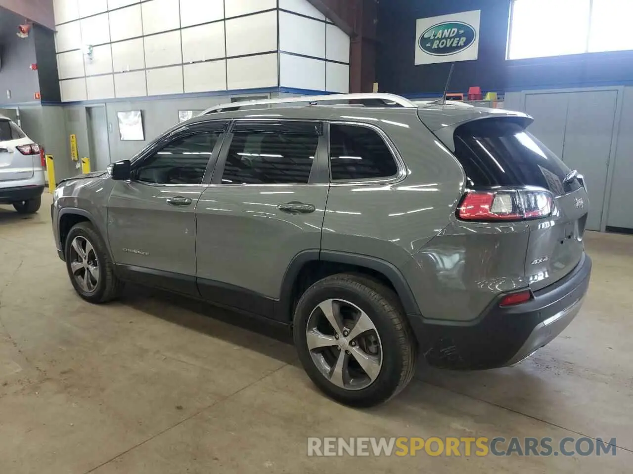 2 Photograph of a damaged car 1C4PJMDX8KD441297 JEEP GRAND CHER 2019