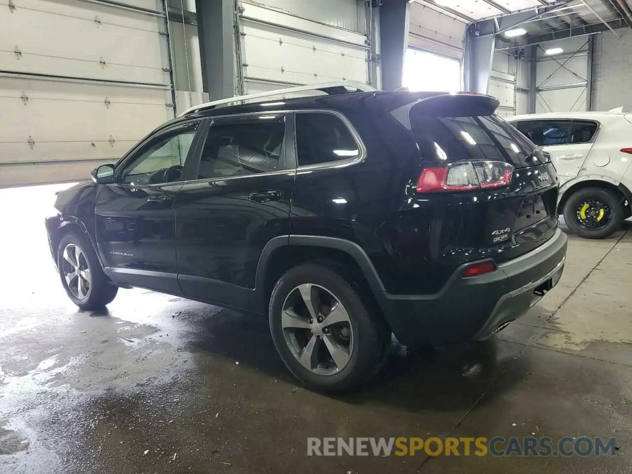 2 Photograph of a damaged car 1C4PJMDX8KD456740 JEEP GRAND CHER 2019