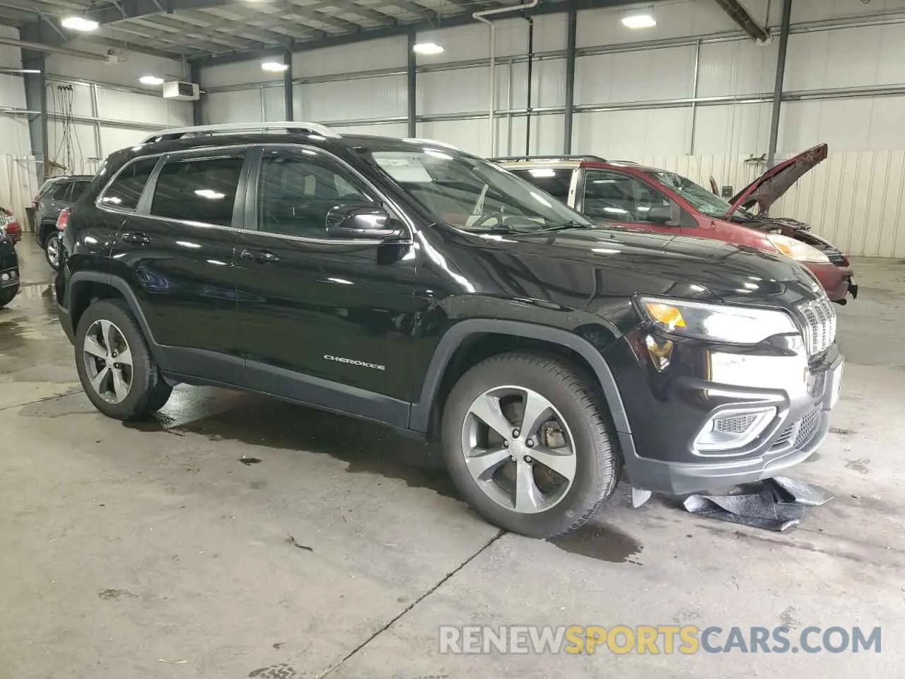 4 Photograph of a damaged car 1C4PJMDX8KD456740 JEEP GRAND CHER 2019