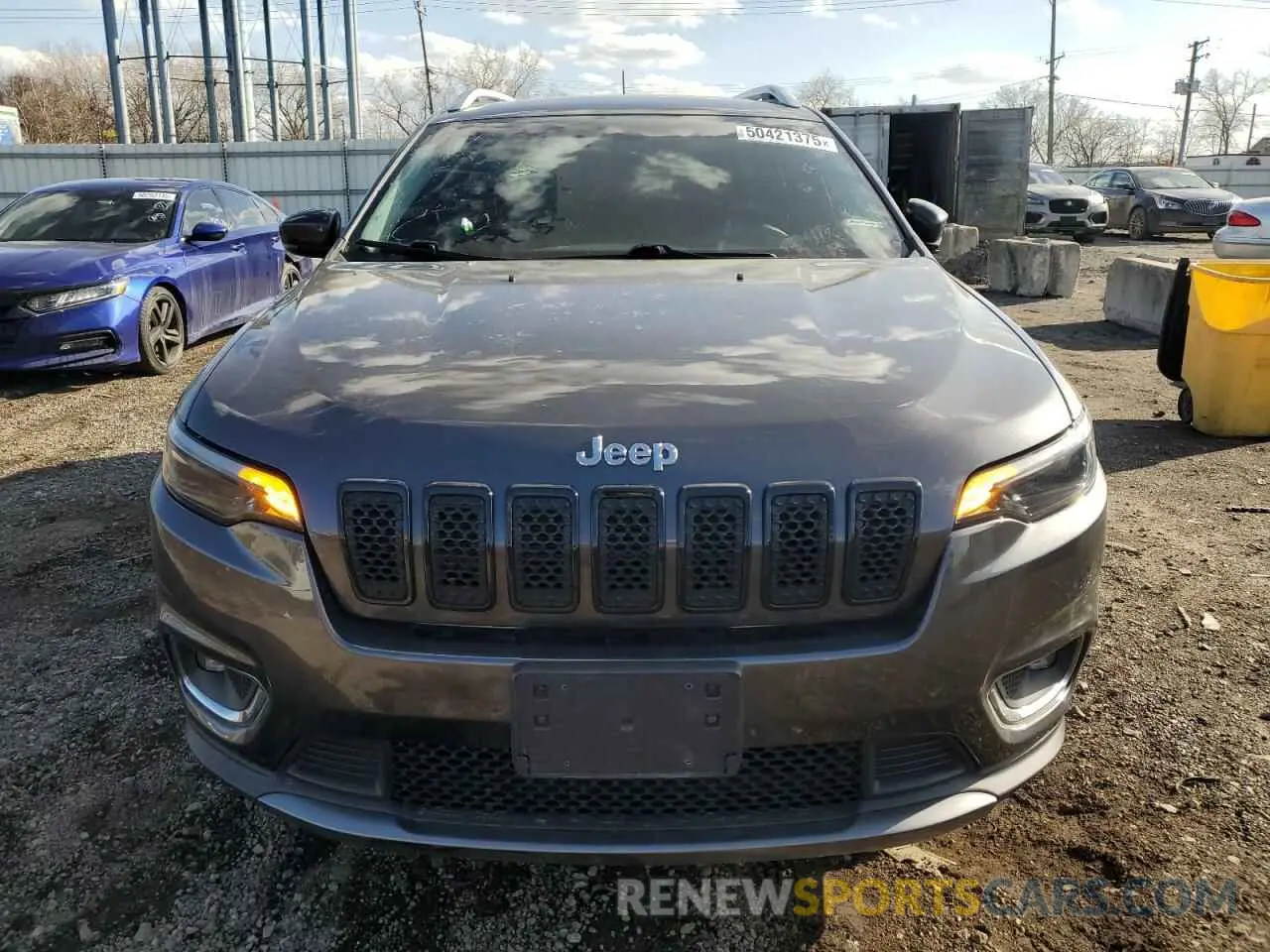 5 Photograph of a damaged car 1C4PJMDX9KD138299 JEEP GRAND CHER 2019