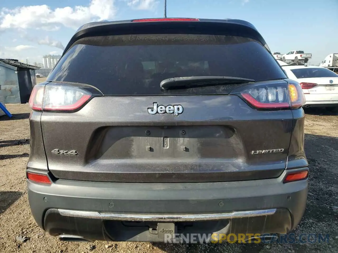 6 Photograph of a damaged car 1C4PJMDX9KD138299 JEEP GRAND CHER 2019
