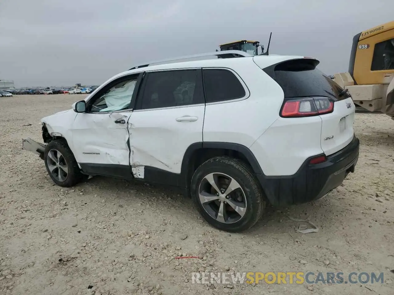 2 Photograph of a damaged car 1C4PJMDX9KD239438 JEEP GRAND CHER 2019