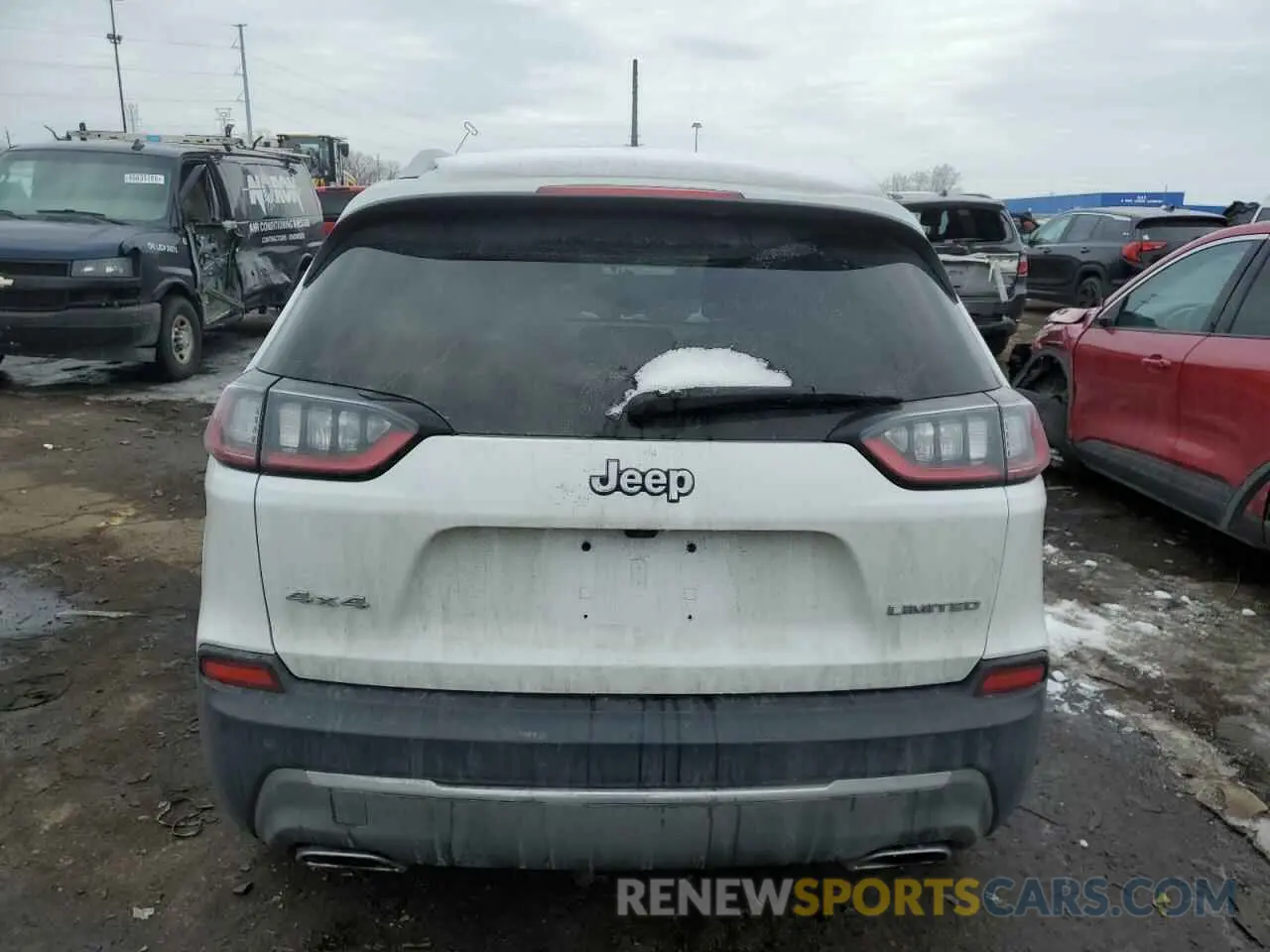 6 Photograph of a damaged car 1C4PJMDX9KD440496 JEEP GRAND CHER 2019