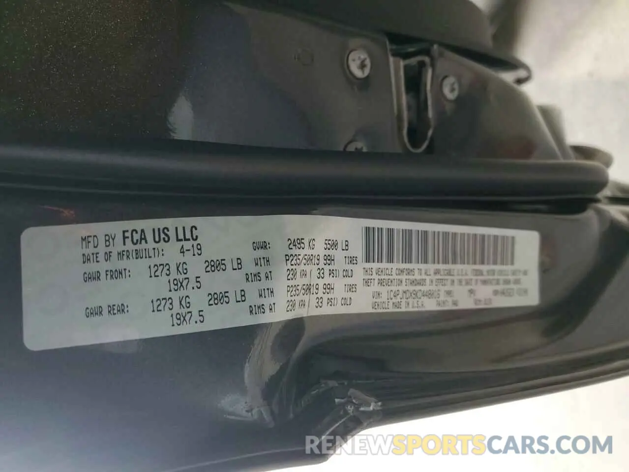 13 Photograph of a damaged car 1C4PJMDX9KD448016 JEEP GRAND CHER 2019