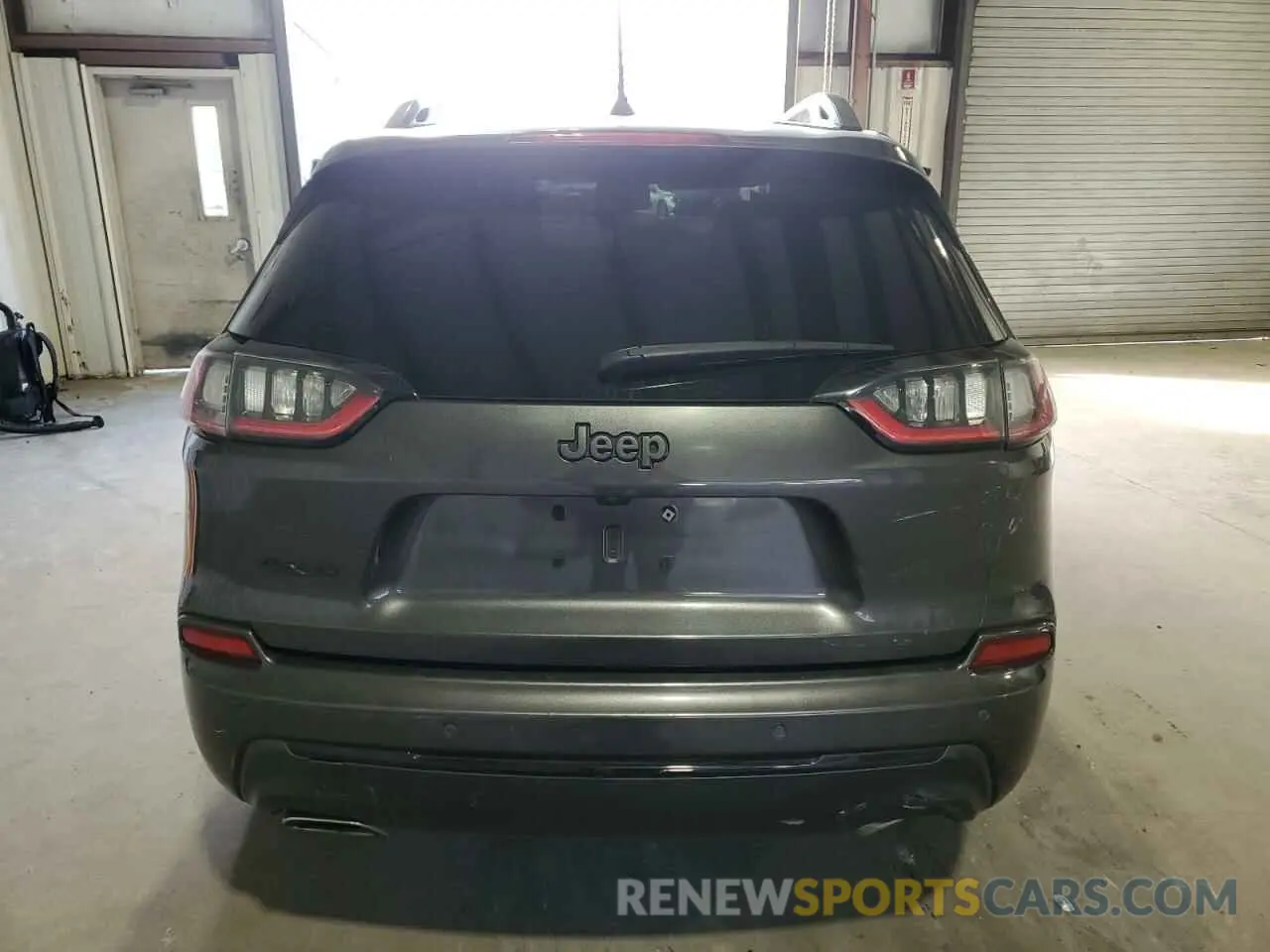 6 Photograph of a damaged car 1C4PJMDX9KD448016 JEEP GRAND CHER 2019