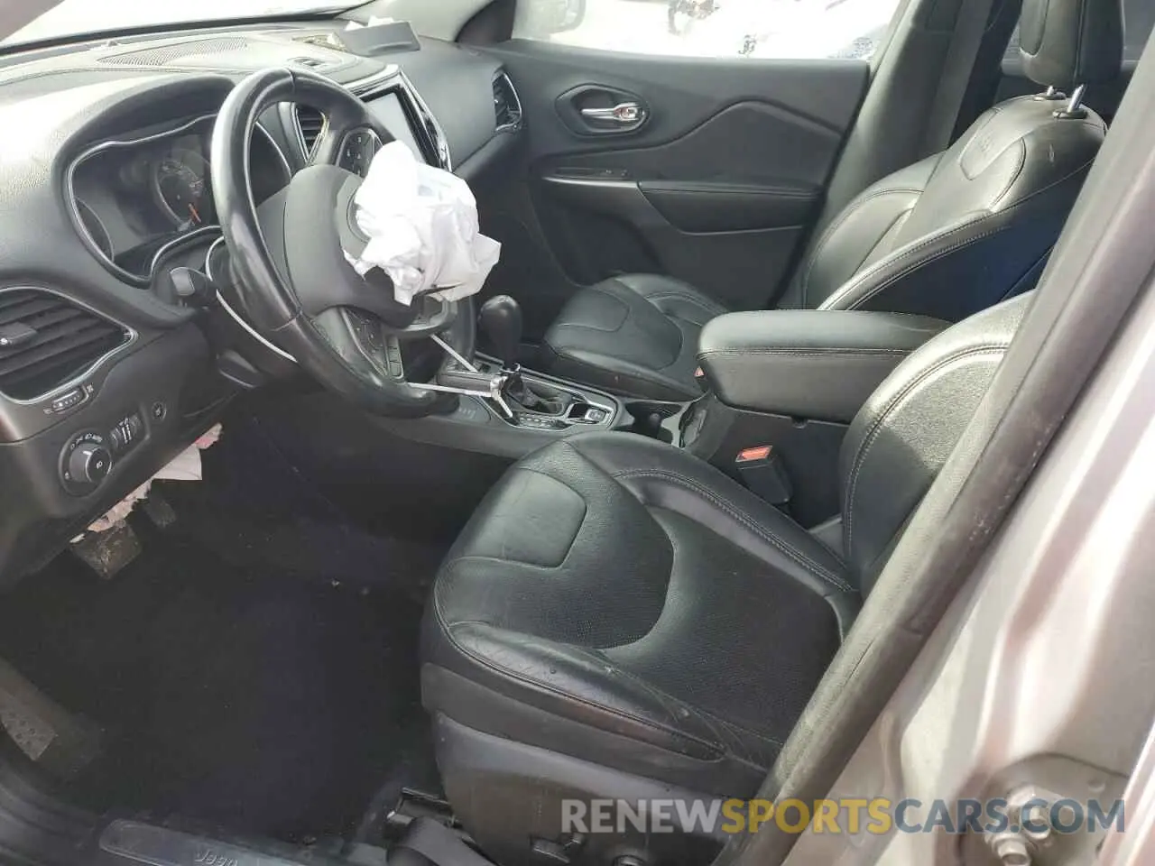 7 Photograph of a damaged car 1C4PJMDXXKD303731 JEEP GRAND CHER 2019