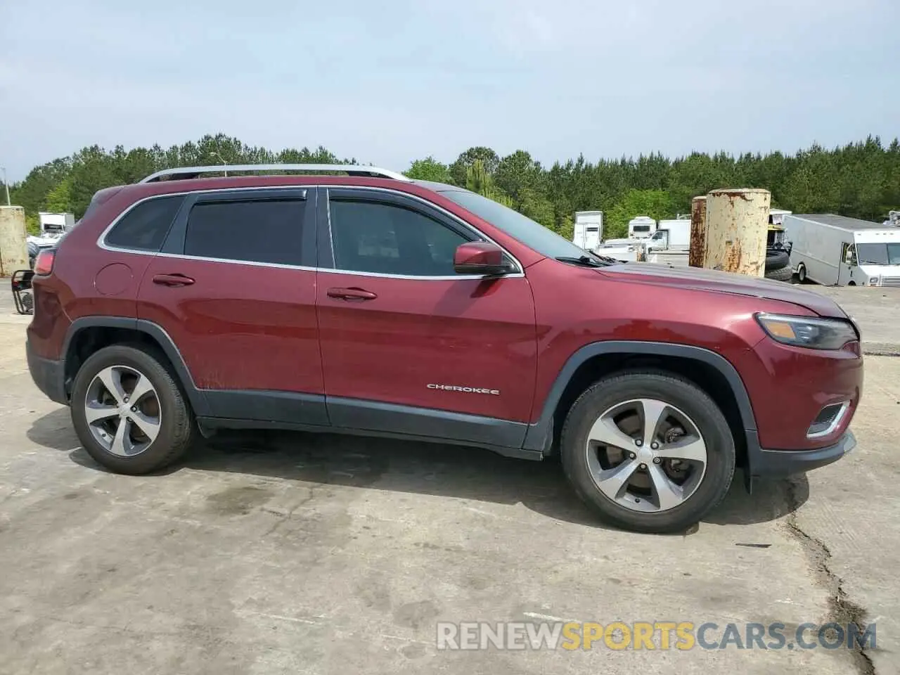 4 Photograph of a damaged car 1C4PJMDXXKD446131 JEEP GRAND CHER 2019