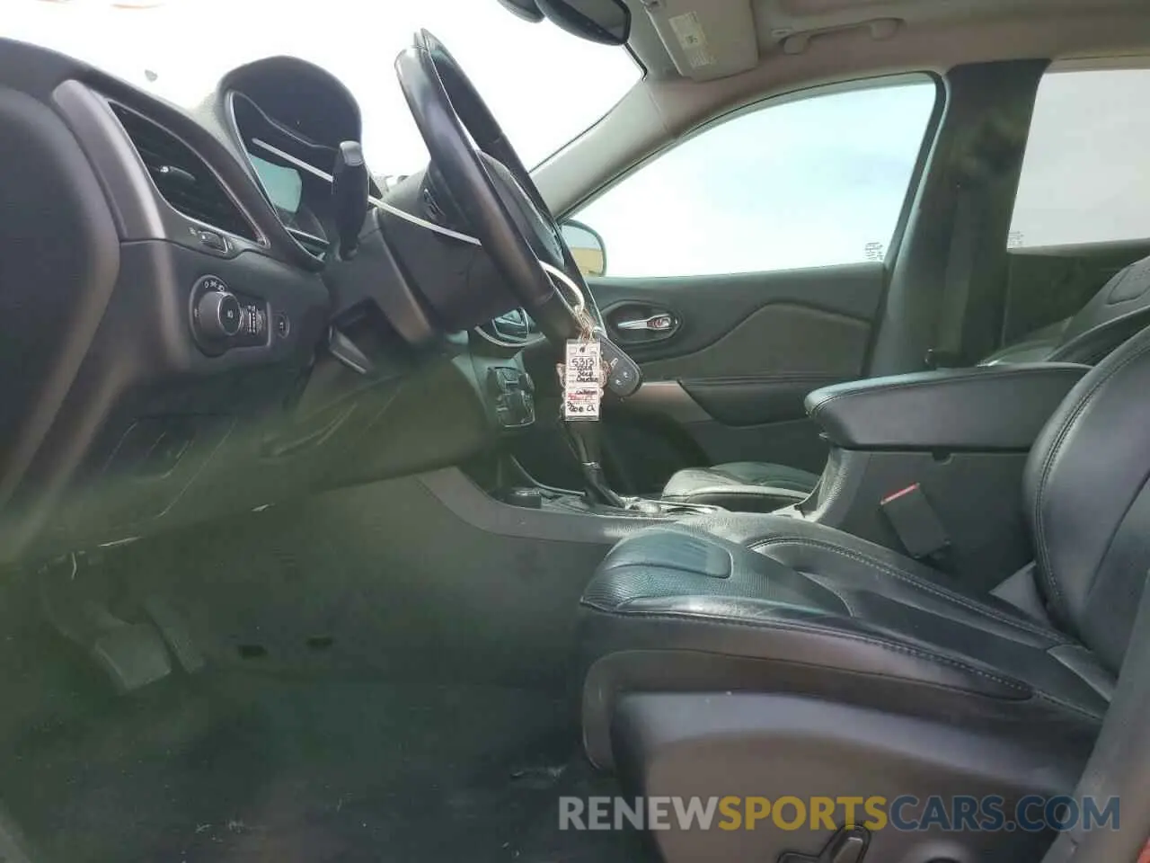 7 Photograph of a damaged car 1C4PJMDXXKD446131 JEEP GRAND CHER 2019
