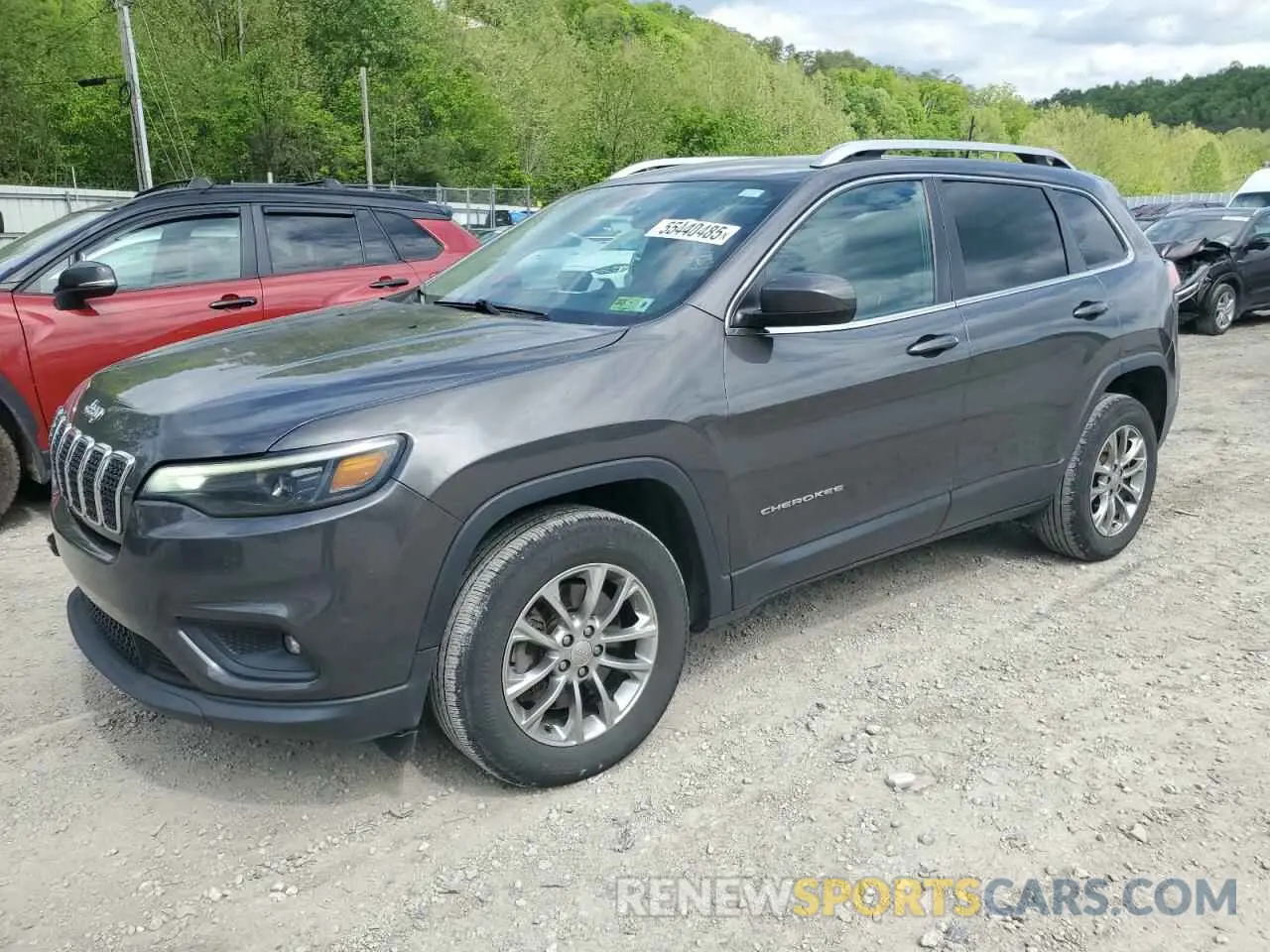 1 Photograph of a damaged car 1C4PJMLB0KD192192 JEEP GRAND CHER 2019