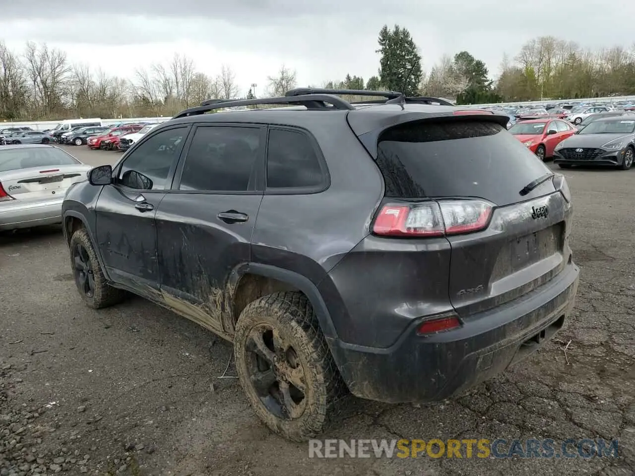 2 Photograph of a damaged car 1C4PJMLB0KD414259 JEEP GRAND CHER 2019