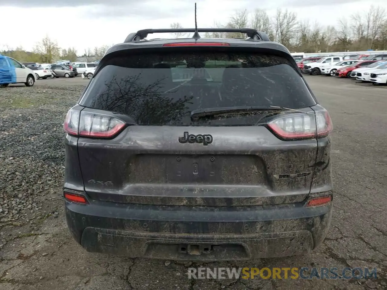 6 Photograph of a damaged car 1C4PJMLB0KD414259 JEEP GRAND CHER 2019