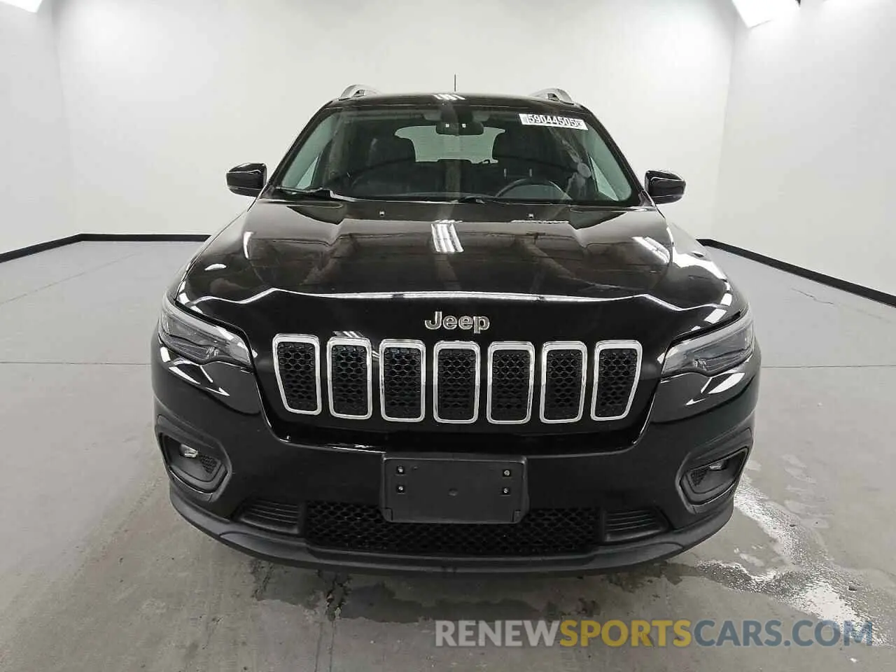 5 Photograph of a damaged car 1C4PJMLB0KD423821 JEEP GRAND CHER 2019
