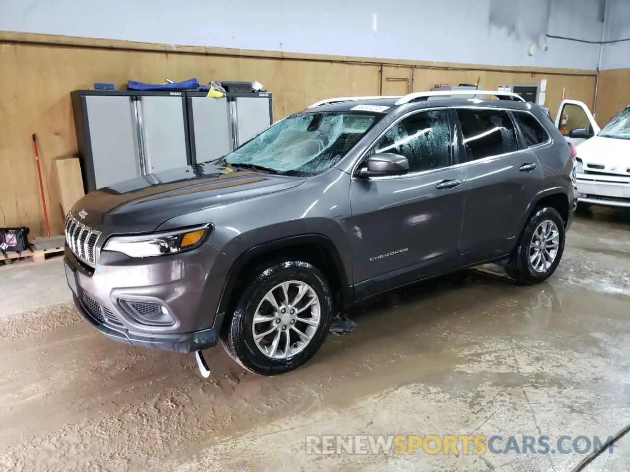 1 Photograph of a damaged car 1C4PJMLB1KD186367 JEEP GRAND CHER 2019