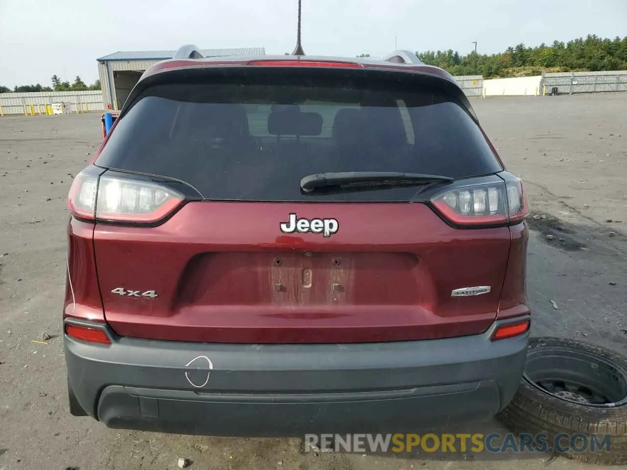6 Photograph of a damaged car 1C4PJMLB1KD188684 JEEP GRAND CHER 2019