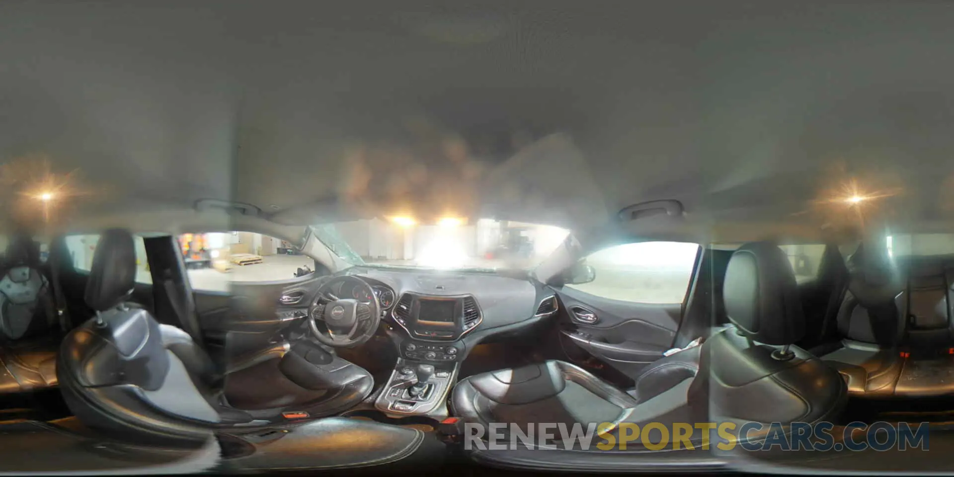 15 Photograph of a damaged car 1C4PJMLB2KD368904 JEEP GRAND CHER 2019