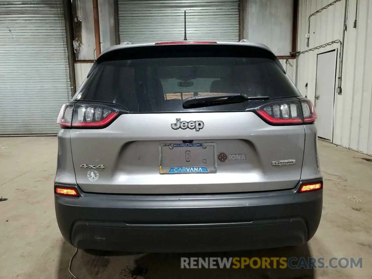 6 Photograph of a damaged car 1C4PJMLB3KD177430 JEEP GRAND CHER 2019