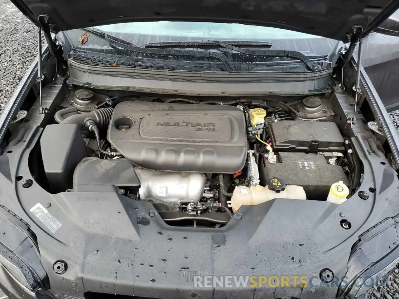 12 Photograph of a damaged car 1C4PJMLB3KD306461 JEEP GRAND CHER 2019