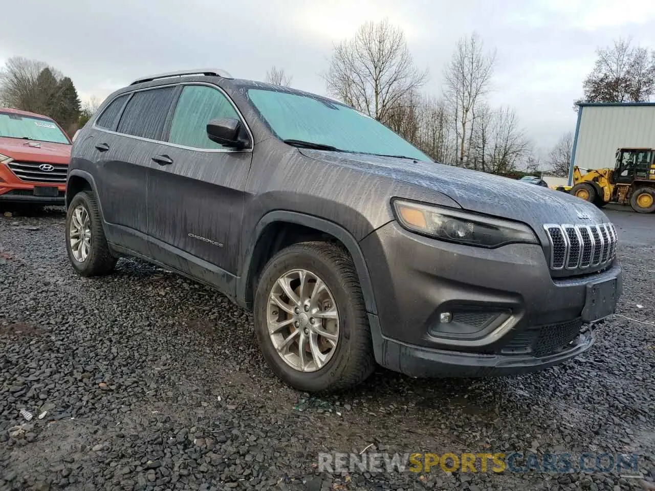 4 Photograph of a damaged car 1C4PJMLB3KD306461 JEEP GRAND CHER 2019
