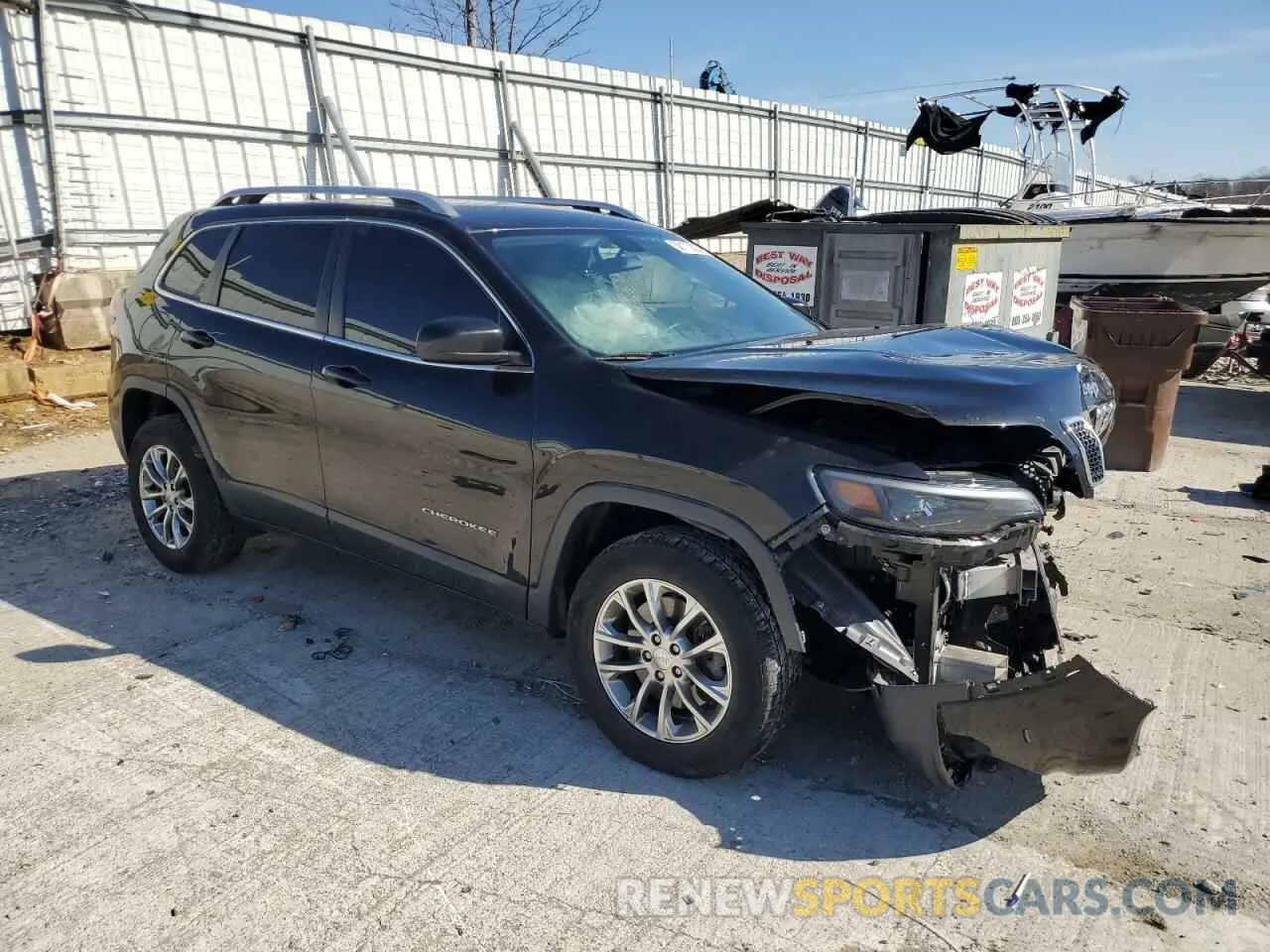 4 Photograph of a damaged car 1C4PJMLB4KD182071 JEEP GRAND CHER 2019