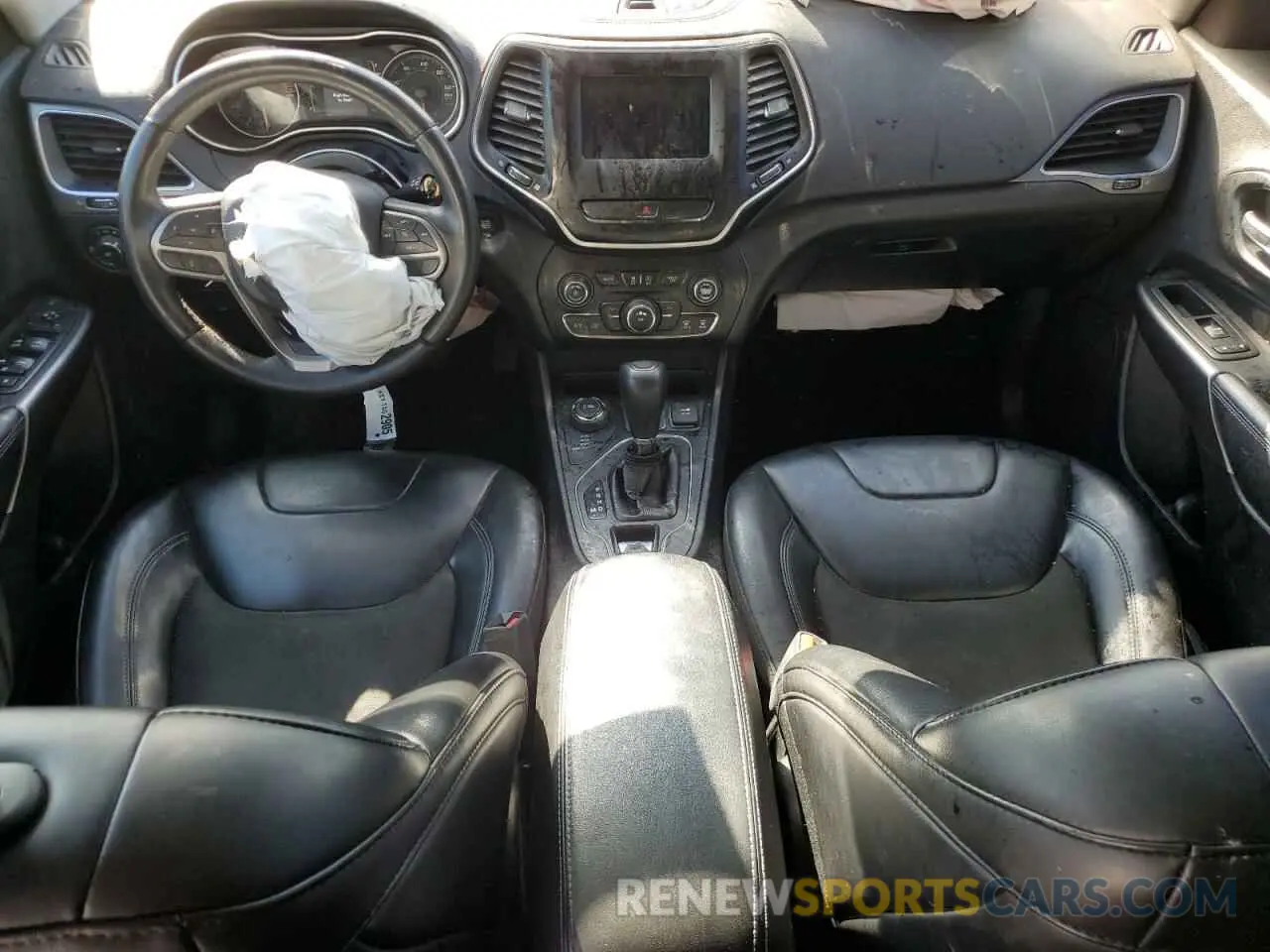 8 Photograph of a damaged car 1C4PJMLB4KD182071 JEEP GRAND CHER 2019
