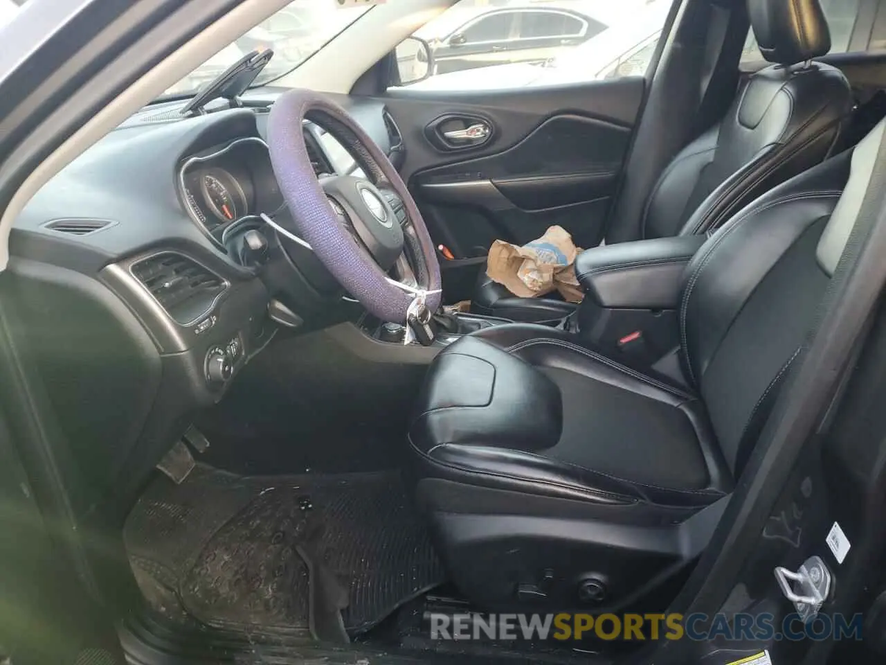 7 Photograph of a damaged car 1C4PJMLB4KD257433 JEEP GRAND CHER 2019
