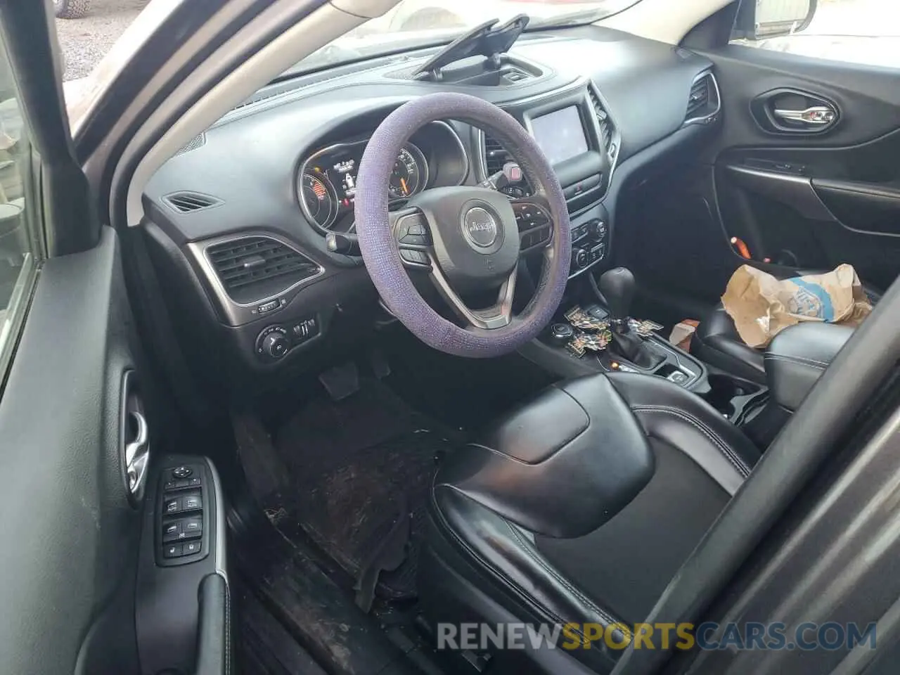 8 Photograph of a damaged car 1C4PJMLB4KD257433 JEEP GRAND CHER 2019