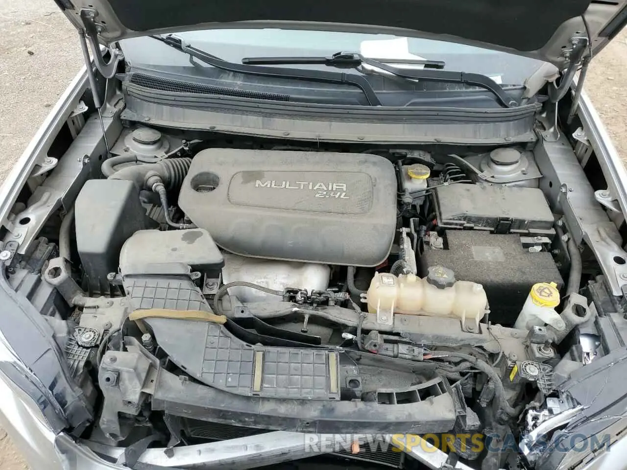 12 Photograph of a damaged car 1C4PJMLB5KD191152 JEEP GRAND CHER 2019