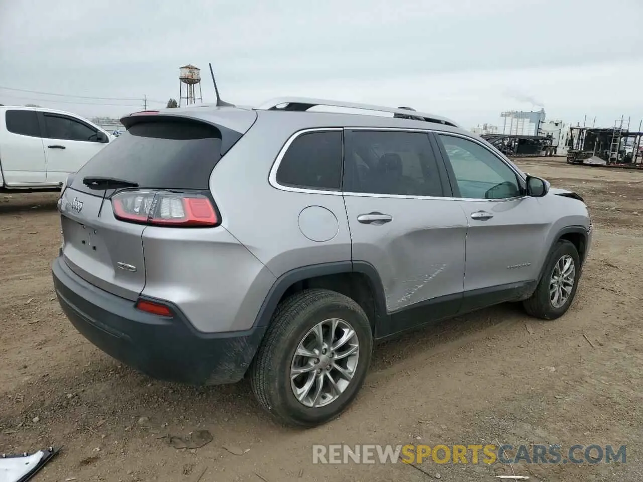 3 Photograph of a damaged car 1C4PJMLB5KD191152 JEEP GRAND CHER 2019