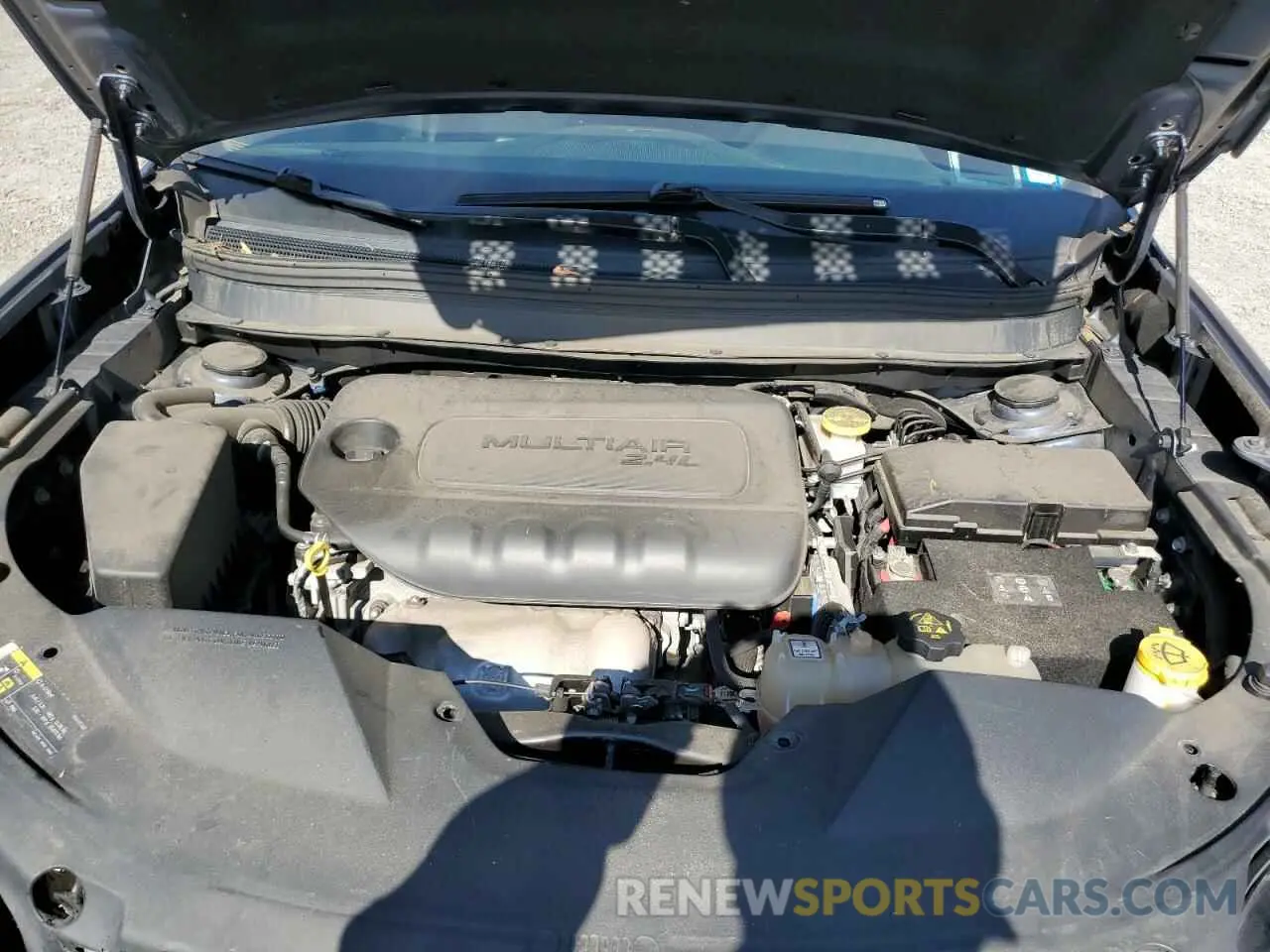 12 Photograph of a damaged car 1C4PJMLB5KD384675 JEEP GRAND CHER 2019
