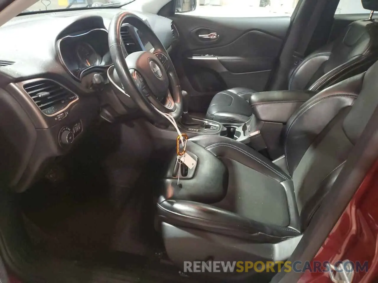 7 Photograph of a damaged car 1C4PJMLB6KD191113 JEEP GRAND CHER 2019
