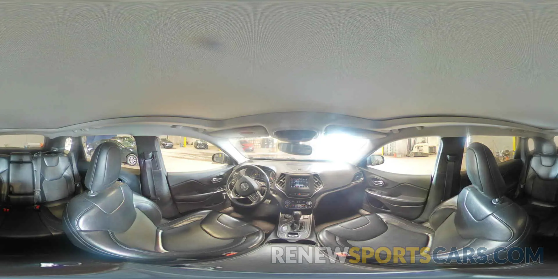 16 Photograph of a damaged car 1C4PJMLB6KD460985 JEEP GRAND CHER 2019