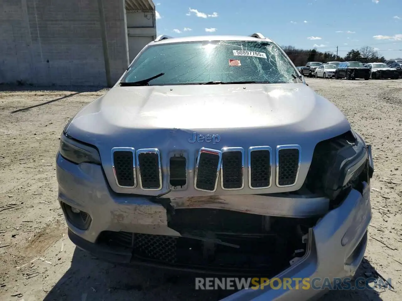 5 Photograph of a damaged car 1C4PJMLB7KD194683 JEEP GRAND CHER 2019