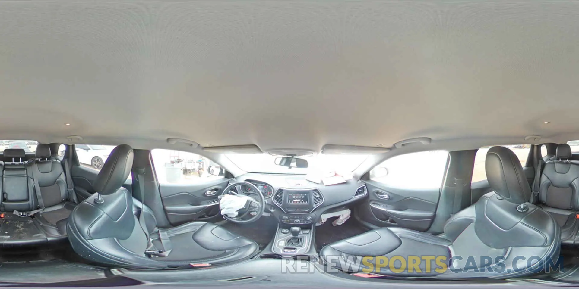 15 Photograph of a damaged car 1C4PJMLB7KD195798 JEEP GRAND CHER 2019