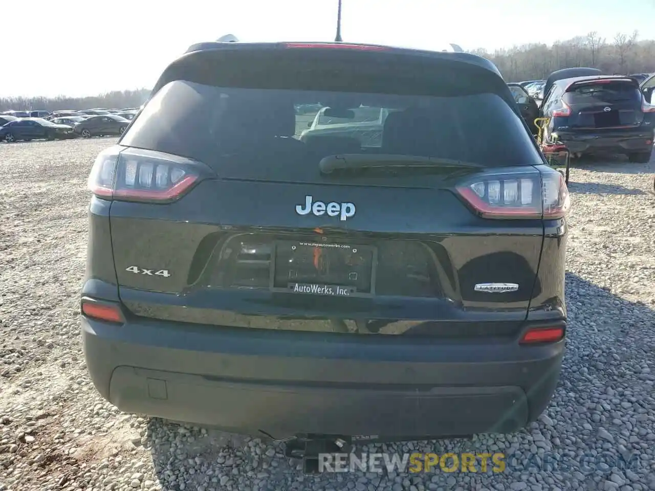 6 Photograph of a damaged car 1C4PJMLB7KD288062 JEEP GRAND CHER 2019